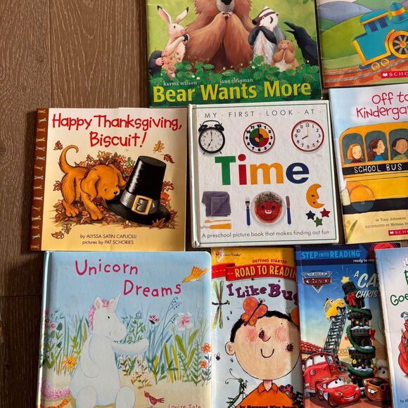 Huge Lot of 28 Scholastic Early Reading Elementary Easy Chapter Books - Picture 2 of 7